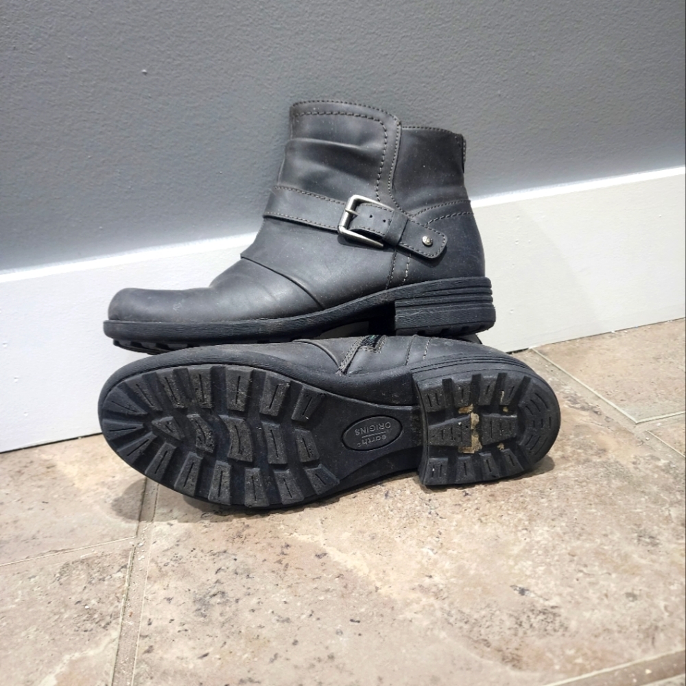 Earth origins size 11 ankle boot